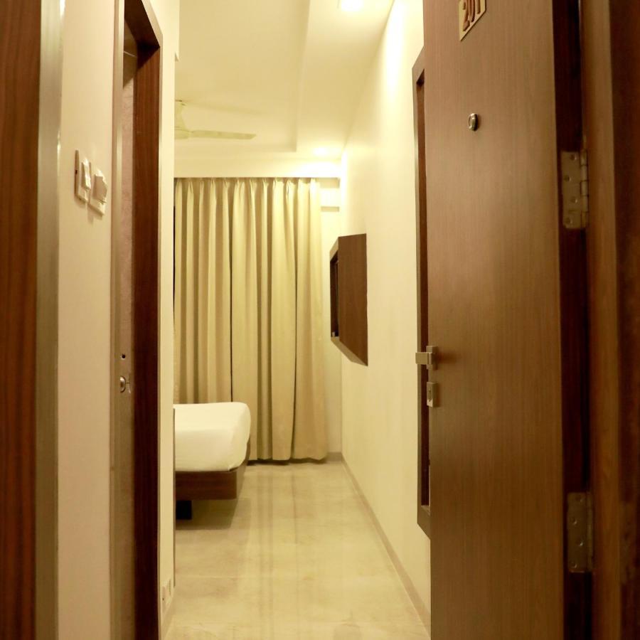 Hotel Lords, Fort Bombaj Zewnętrze zdjęcie