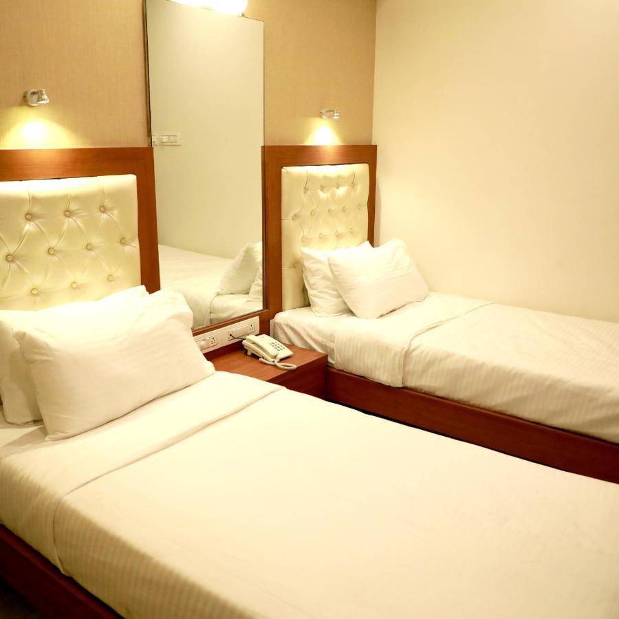 Hotel Lords, Fort Bombaj Zewnętrze zdjęcie